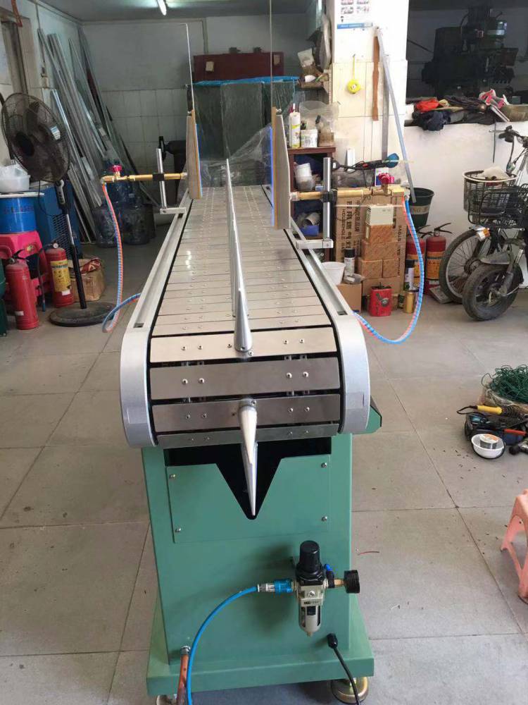 東莞駿欣機(jī)械有限公司提供絲印機(jī)移印機(jī)