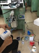 宣城注塑杯轉(zhuǎn)盤絲印機廠家伺服絲印機