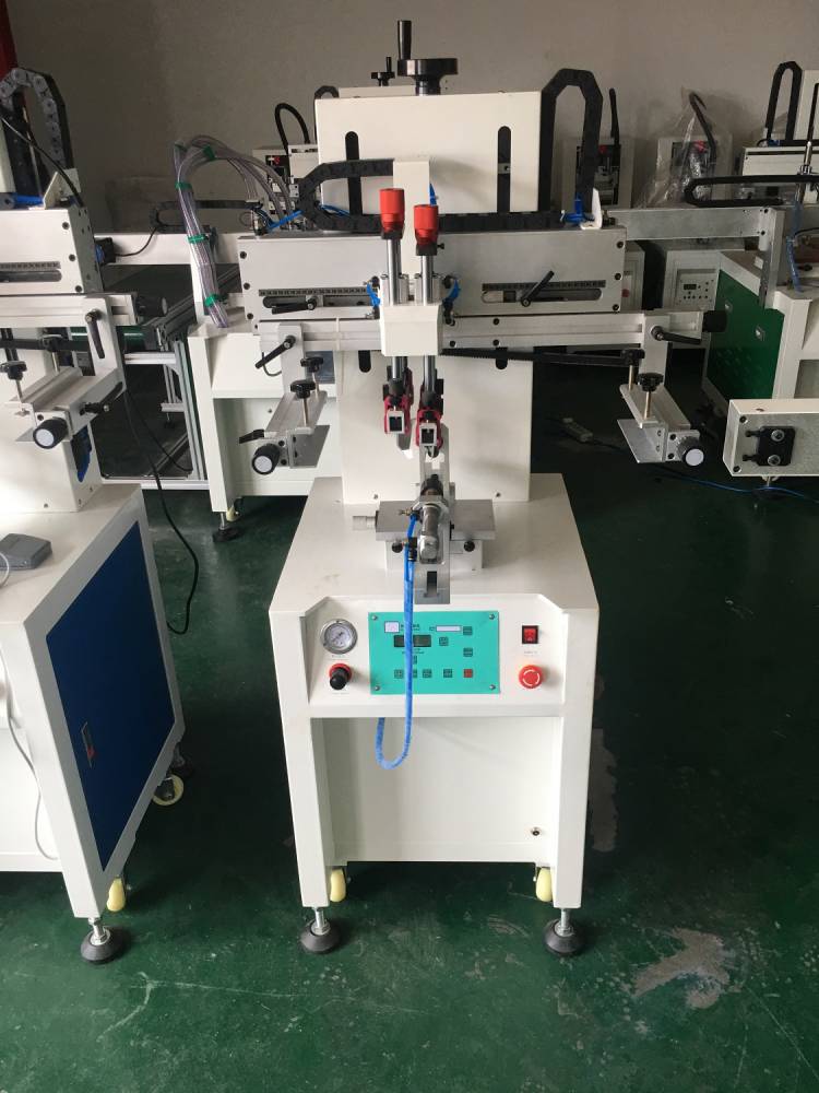東莞駿欣機(jī)械有限公司提供絲印機(jī)移印機(jī)